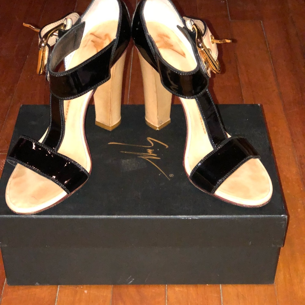 Authentic!!!! Giuseppe Zanotti  Reasonable offers!
